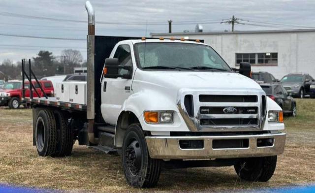 3FRWF7FK4FV667215 - 2015 FORD F750 SUPER DUTY WHITE photo 1