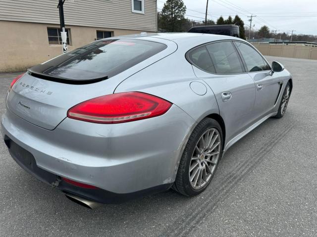 WP0AA2A74EL015518 - 2014 PORSCHE PANAMERA 2 SILVER photo 3