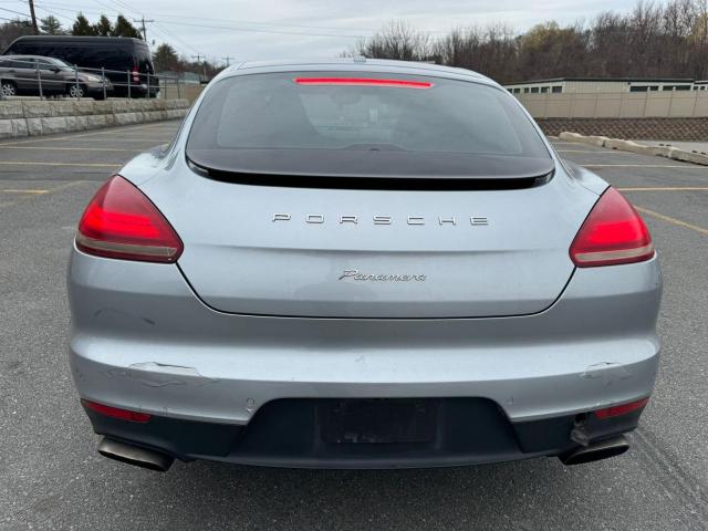 WP0AA2A74EL015518 - 2014 PORSCHE PANAMERA 2 SILVER photo 8