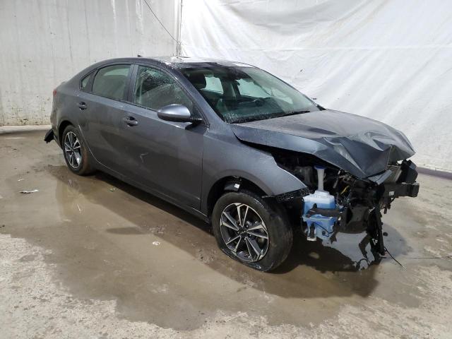 3KPF24AD6RE725832 - 2024 KIA FORTE LX GRAY photo 4