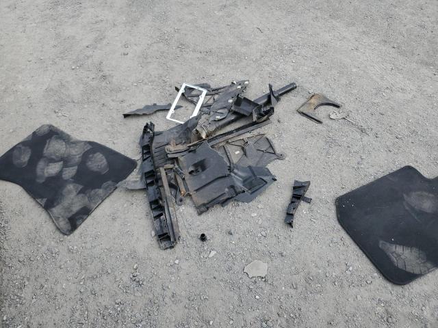 3MF13DM04P8D06144 - 2023 BMW M2 GRAY photo 12