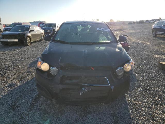 1G1JA5SG3E4224476 - 2014 CHEVROLET SONIC LS BLACK photo 5