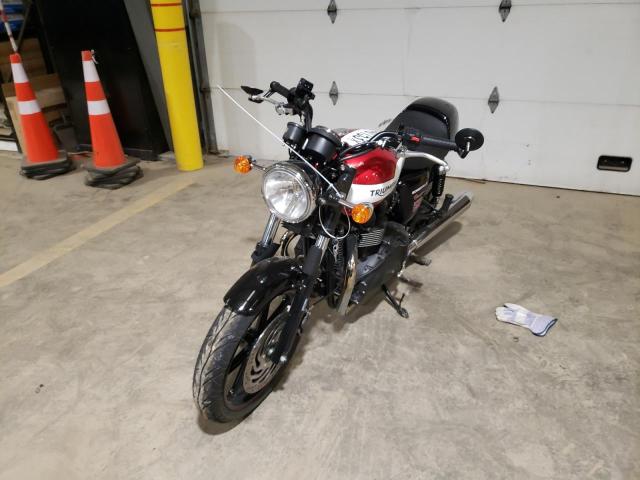 SMT900K19FT700833 - 2015 TRIUMPH MOTORCYCLE BONNEVILLE BLACK photo 2