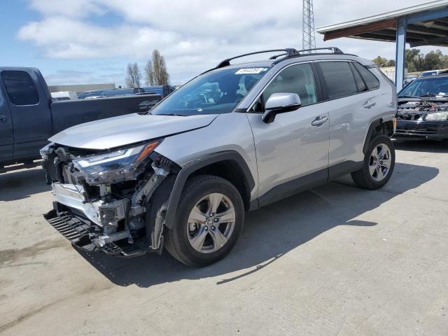 2T3W1RFV8NC210428 - 2022 TOYOTA RAV4 XLE GRAY photo 1