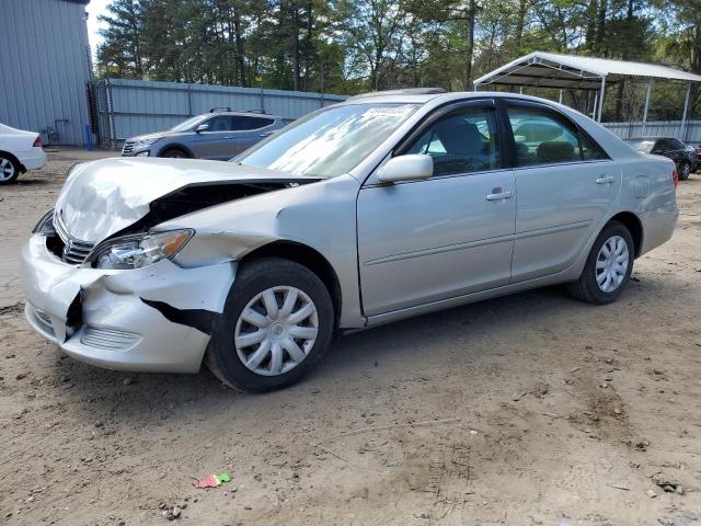 4T1BE32K65U533735 - 2005 TOYOTA CAMRY LE SILVER photo 1