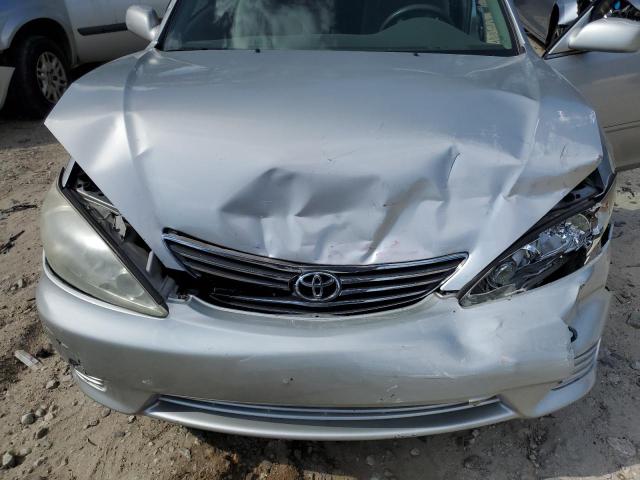 4T1BE32K65U533735 - 2005 TOYOTA CAMRY LE SILVER photo 11
