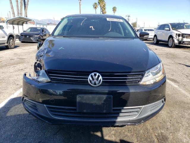 3VWDP7AJ4DM298257 - 2013 VOLKSWAGEN JETTA SE BLACK photo 5