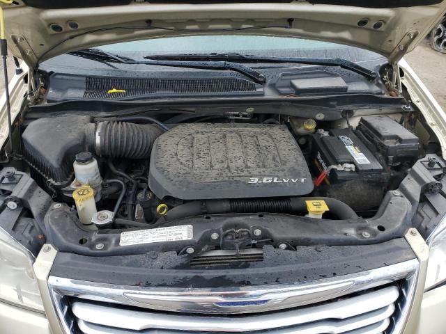 2A4RR8DGXBR616942 - 2011 CHRYSLER TOWN & COU TOURING L GOLD photo 11