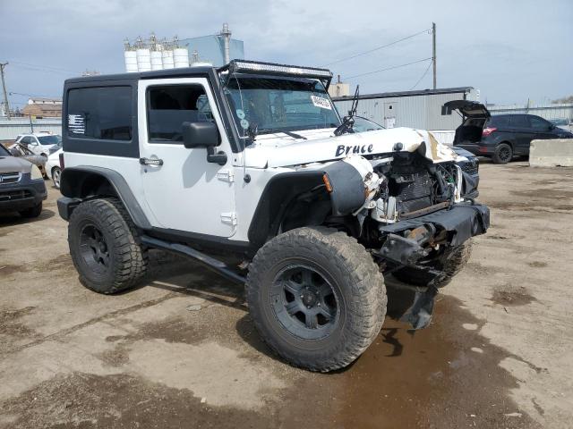 1C4AJWAGXDL623632 - 2013 JEEP WRANGLER SPORT WHITE photo 4