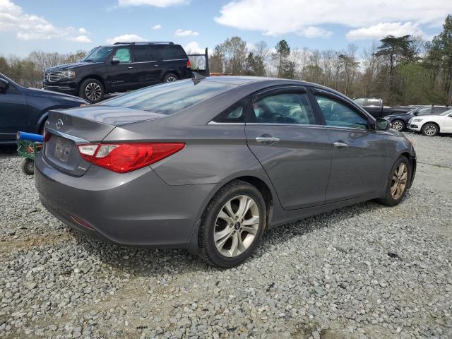 5NPEC4AC7BH103290 - 2011 HYUNDAI SONATA SE GRAY photo 3