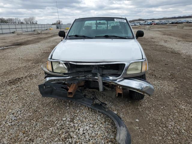 1FTRX17272NA44633 - 2002 FORD F150 WHITE photo 5