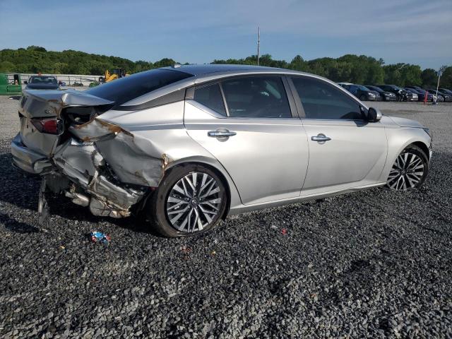 1N4BL4DV1PN326406 - 2023 NISSAN ALTIMA SV SILVER photo 3