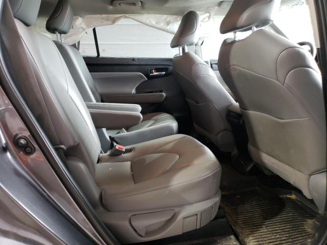 5TDGZRBH1MS544506 - 2021 TOYOTA HIGHLANDER XLE 灰色 照片 11