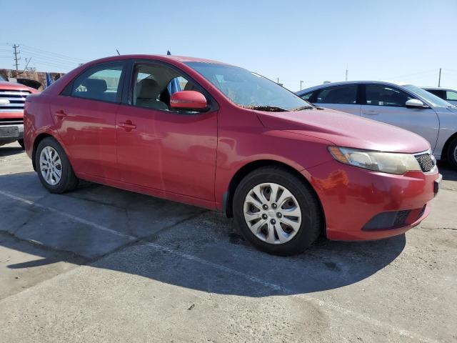 KNAFU4A22D5740452 - 2013 KIA FORTE EX RED photo 4