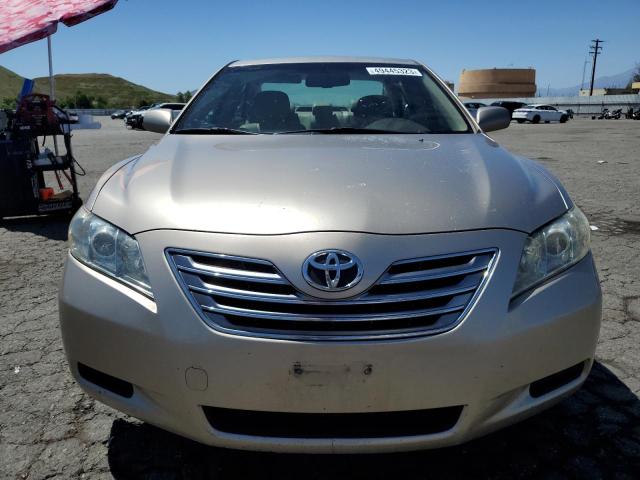 JTNBB46K073025617 - 2007 TOYOTA CAMRY HYBRID GOLD photo 5