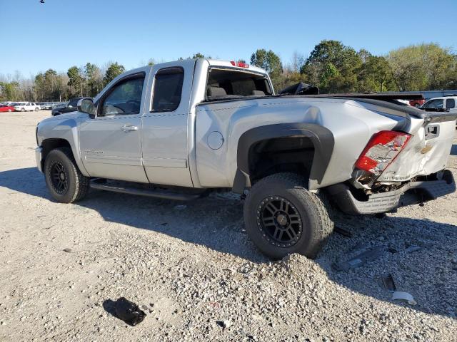 1GCRKSE3XBZ253485 - 2011 CHEVROLET SILVERADO K1500 LT SILVER photo 2