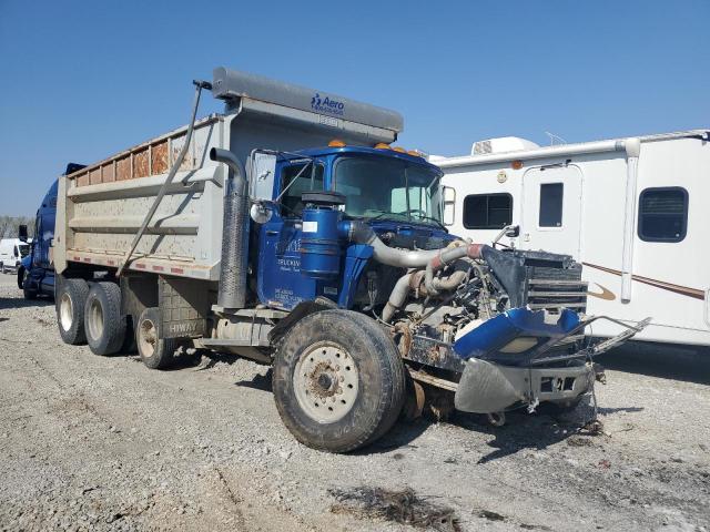 1M2P267C2YM048630 - 2000 MACK 600 RD600 BLUE photo 1