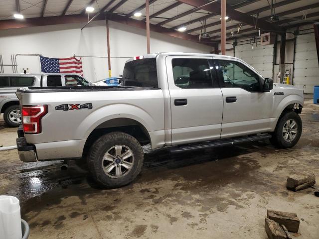 1FTEW1EG2JFC63945 - 2018 FORD F150 SUPERCREW SILVER photo 3