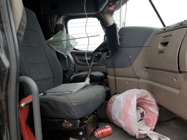 1FUJGHDV0DSBL2332 - 2013 FREIGHTLINER CASCADIA 1 Սև լուսանկար 5