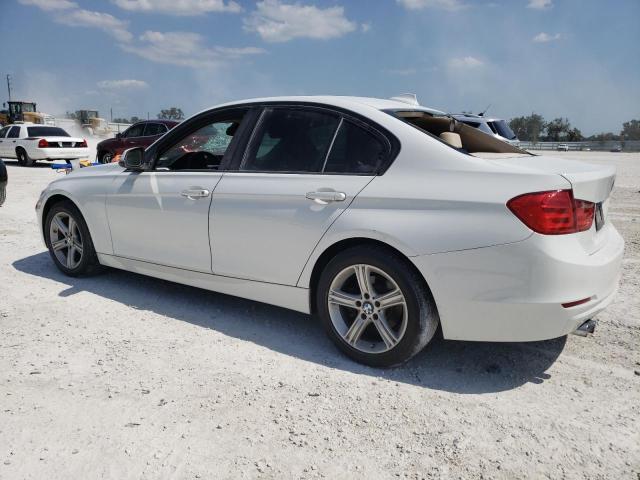 WBA3C1C53DF439646 - 2013 BMW 328 I SULEV WHITE photo 2