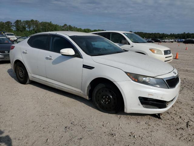 5XXGM4A73DG221568 - 2013 KIA OPTIMA LX WHITE photo 4