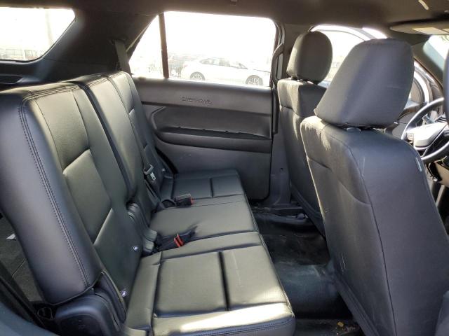 1FM5K8AR2JGA83110 - 2018 FORD EXPLORER POLICE INTERCEPTOR WHITE photo 10