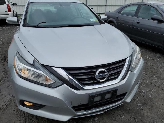 1N4AL3AP1GC207164 - 2016 NISSAN ALTIMA 2.5 SILVER photo 5