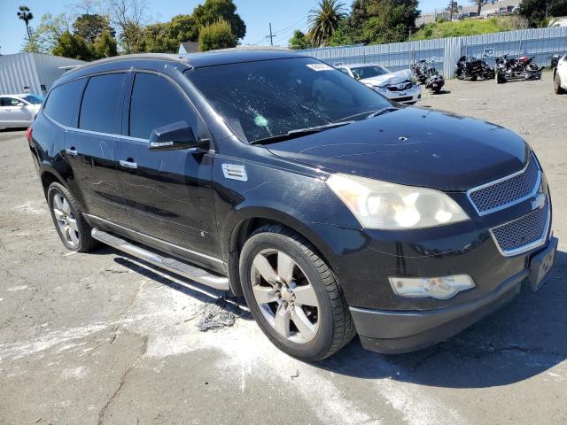 1GNEV33D29S157965 - 2009 CHEVROLET TRAVERSE LTZ BLACK photo 4