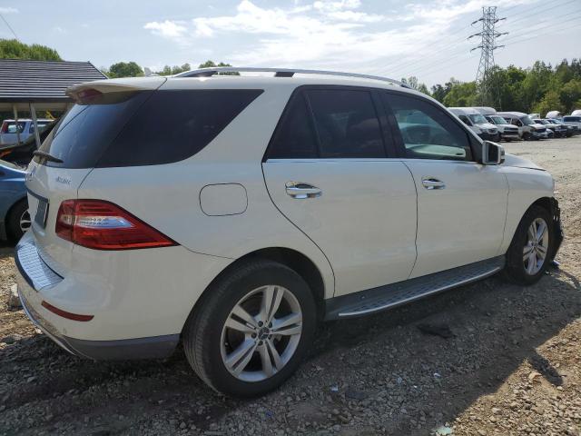 4JGDA5HB5DA243994 - 2013 MERCEDES-BENZ ML 350 4MATIC WHITE photo 3