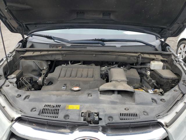 5TDJKRFH6GS260605 - 2016 TOYOTA HIGHLANDER XLE 黑色 照片 11