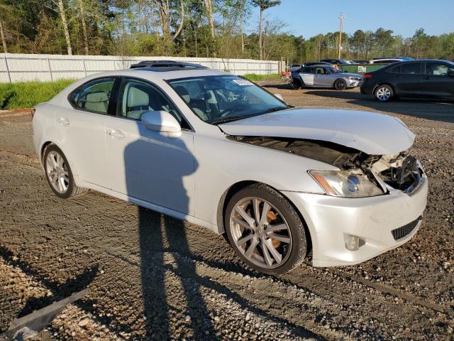 JTHBK262472037721 - 2007 LEXUS IS 250 WHITE photo 4