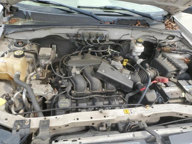 1FMCU93118KE78353 - 2008 FORD ESCAPE XLT CREAM photo 11