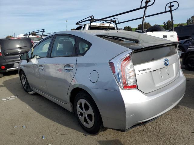 JTDKN3DU5F0450390 - 2015 TOYOTA PRIUS SILVER photo 2