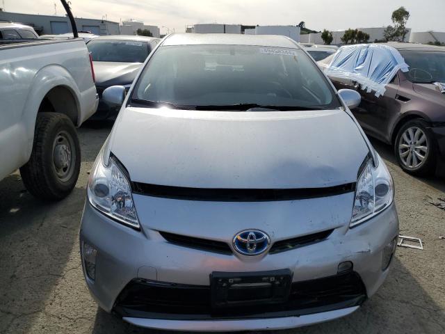 JTDKN3DU5F0450390 - 2015 TOYOTA PRIUS SILVER photo 5