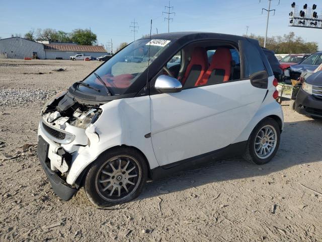 WMEEJ3BA7BK421409 - 2011 SMART FORTWO PURE WHITE photo 1