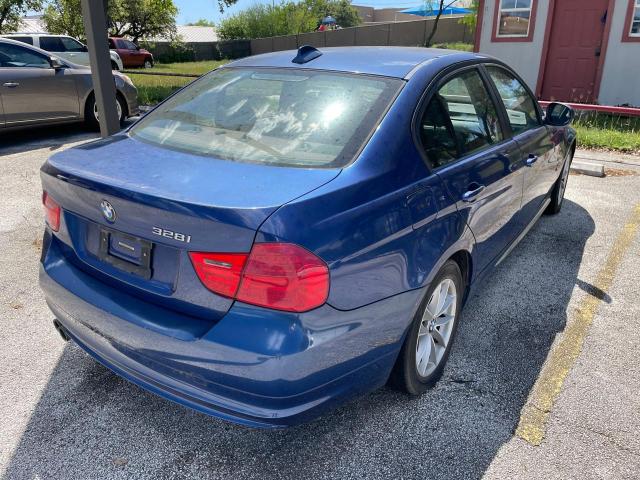 WBAPK7C58AA771386 - 2010 BMW 328 XI BLUE photo 4