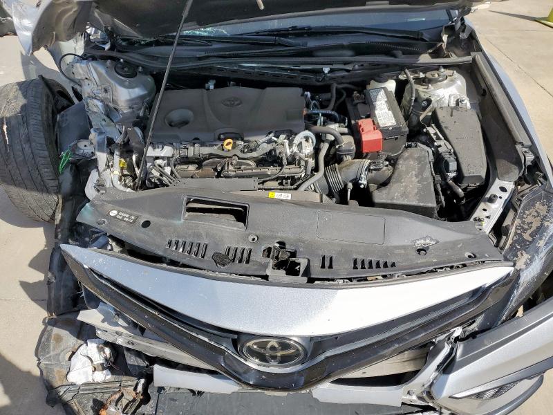 4T1G11AK5PU720572 - 2023 TOYOTA CAMRY SE NIGHT SHADE SILVER photo 11