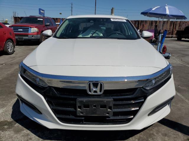 1HGCV1F17KA054088 - 2019 HONDA ACCORD LX WHITE photo 5