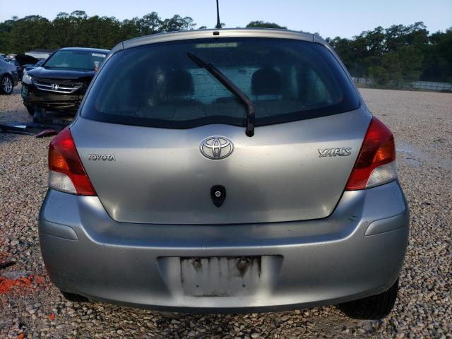 JTDKT4K32B5330856 - 2011 TOYOTA YARIS SILVER photo 6