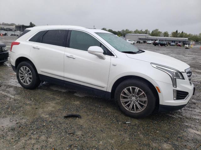 1GYKNBRS9HZ108287 - 2017 CADILLAC XT5 LUXURY WHITE photo 4