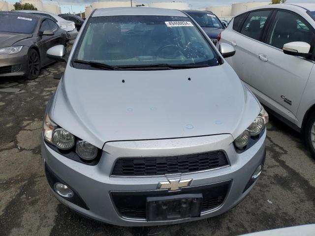 1G1JE6SB8F4208760 - 2015 CHEVROLET SONIC LTZ SILVER photo 5