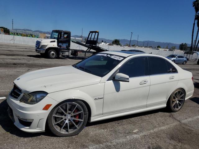 WDDGF7HB1CA681527 - 2012 MERCEDES-BENZ C 63 AMG WHITE photo 1