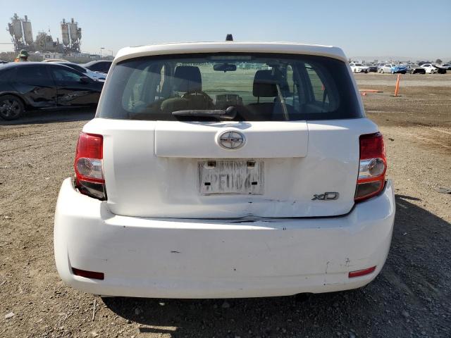 JTKKU4B44A1007350 - 2010 TOYOTA SCION XD WHITE photo 6