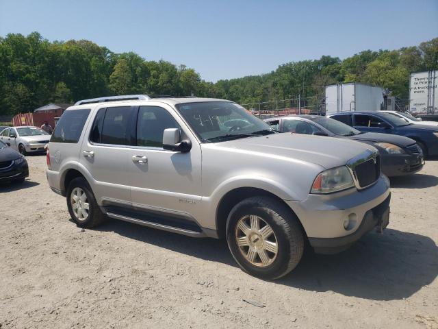 5LMEU88H34ZJ33736 - 2004 LINCOLN AVIATOR 银色 照片 4