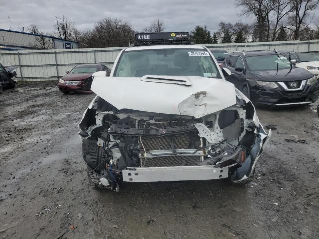 JTEBU5JR6J5595024 - 2018 TOYOTA 4RUNNER SR5/SR5 PREMIUM 白色 照片 5