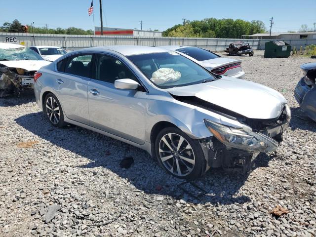 1N4AL3APXGC182944 - 2016 NISSAN ALTIMA 2.5 SILVER photo 4