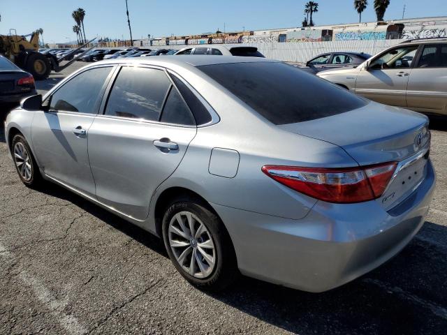 4T4BF1FK5GR538400 - 2016 TOYOTA CAMRY LE SILVER photo 2