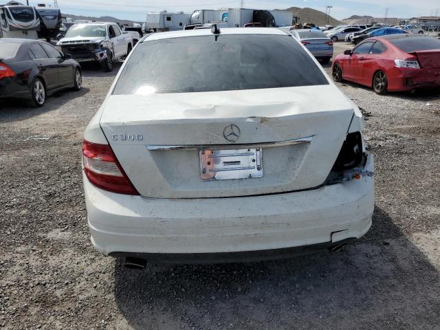 WDDGF5EB3BA519941 - 2011 MERCEDES-BENZ C 300 WHITE photo 6