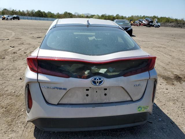 JTDKAMFP7N3205788 - 2022 TOYOTA PRIUS PRIM LE SILVER photo 6