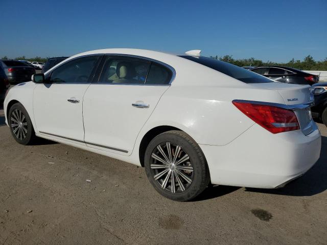 1G4GB5G35FF165288 - 2015 BUICK LACROSSE WHITE photo 2